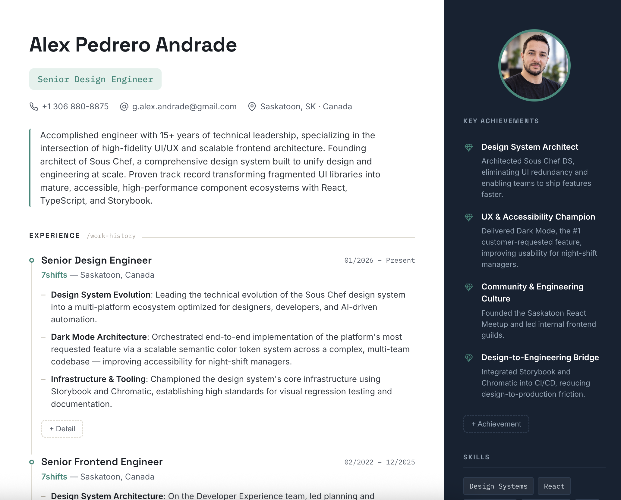 Classic Split resume template preview